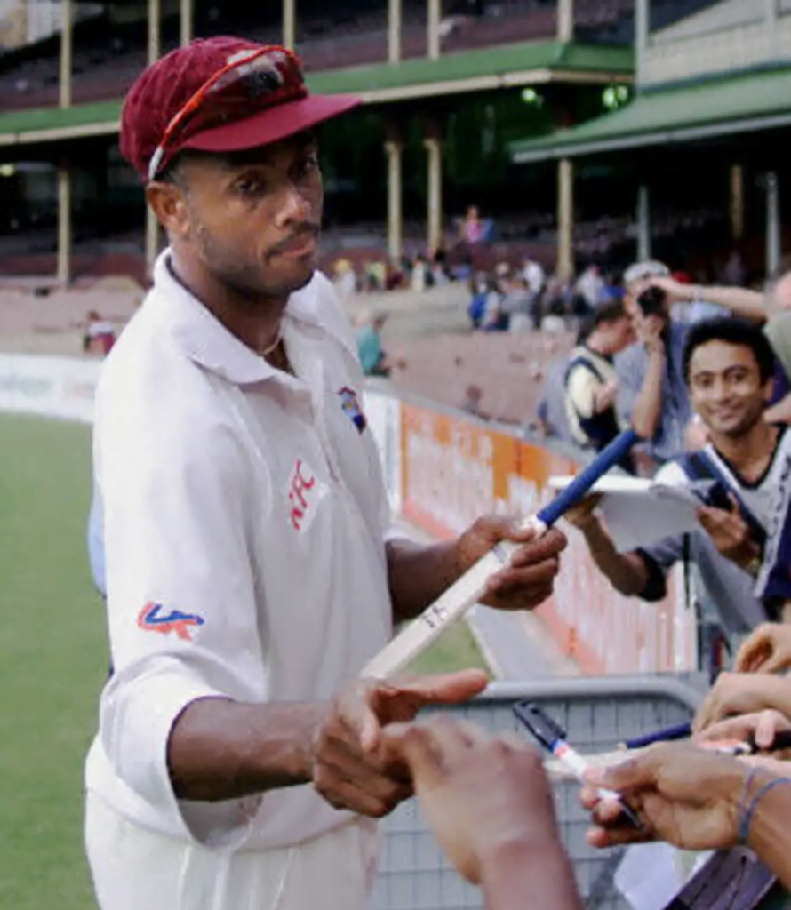 image 4 Courtney Walsh : Holds the record of most number of not outs in Test cricket