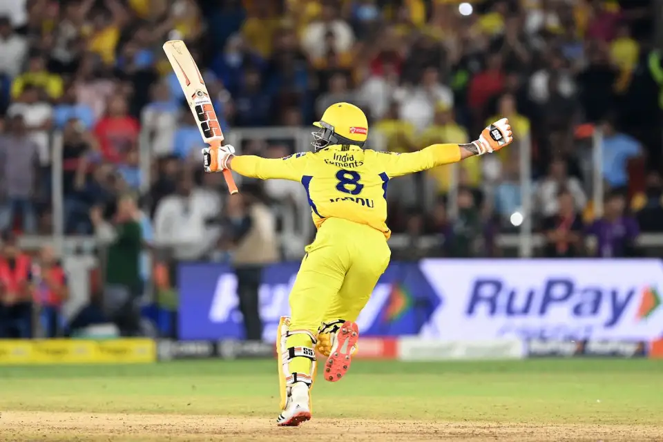 🏏 IPL Winners from 2008 till now – A Season-by-Season Breakdown 34 Ravindra Jadeja finished the job for CSK with a six and a four on the last two balls