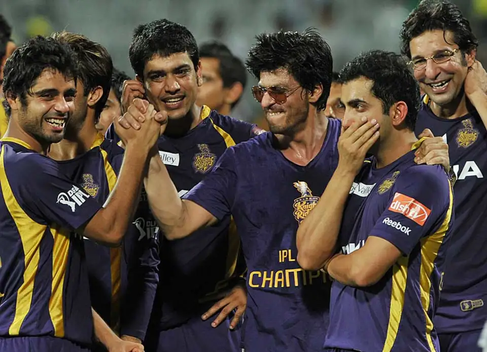 🏏 IPL Winners from 2008 till now – A Season-by-Season Breakdown 12 Shahrukh Khan celebrates with the Kolkata Knight Riders team