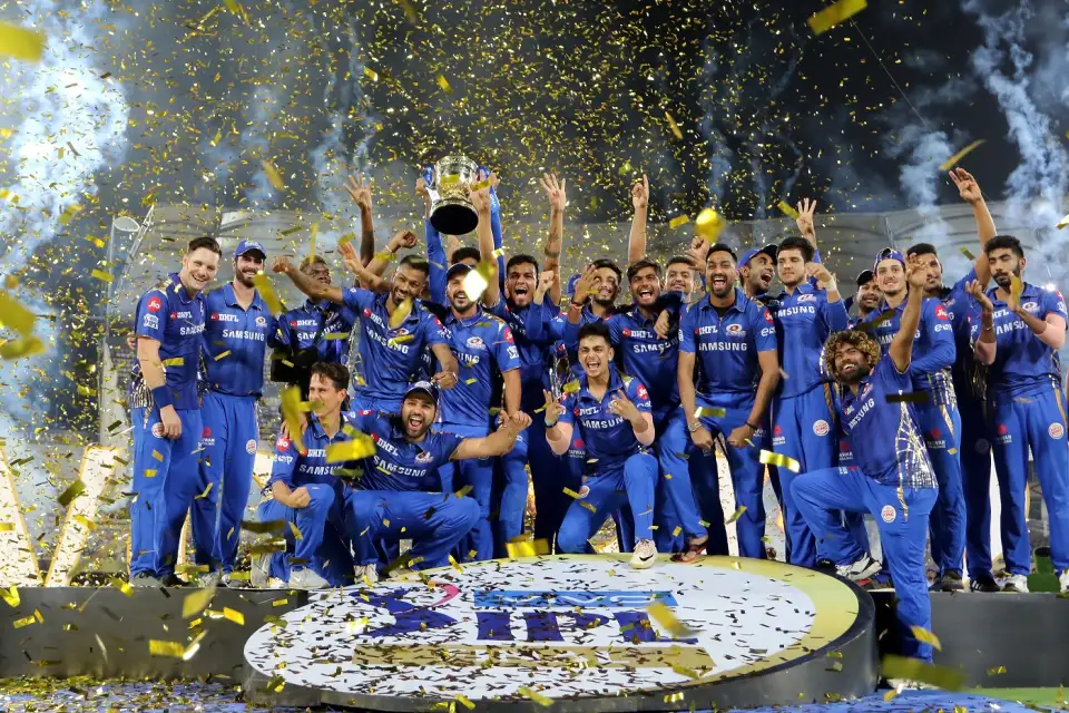 🏏 IPL Winners from 2008 till now – A Season-by-Season Breakdown 25 The Mumbai Indians players pose with the IPL 2019 trophy