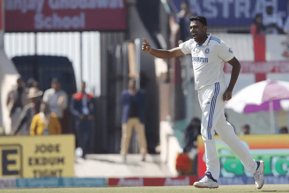 Most Wickets in England vs India Tests – Legends Who Made Batsmen Sweat 8 Most Wickets in England vs India Tests Ravichandran Ashwin